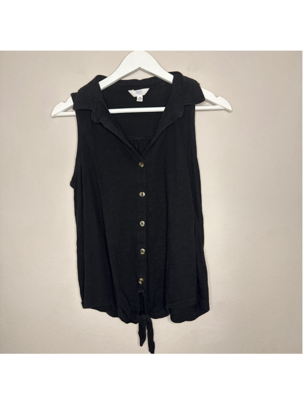 Time and Tru Black Button Down Sleeveless Tie Front Shirt Size M [LP1068